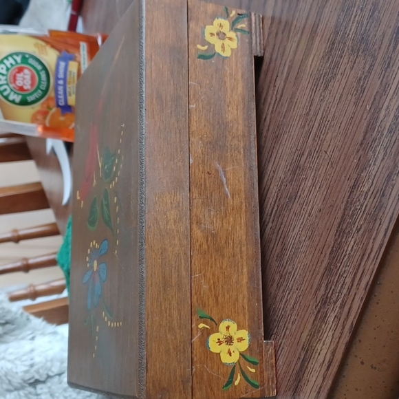 Vintage Painted Wood Bird & Flower Jewelry Box - Picture 2 of 7